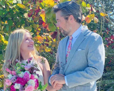 Five days to get married, five months to expand their family: This is Harriet Dyer & Patrick Brammall