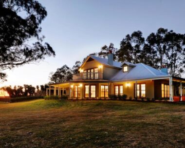 Discover romance amidst the vineyards with these idyllic Hunter Valley getaways