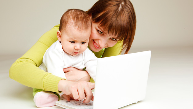 Motherhood turns women into Facebook addicts