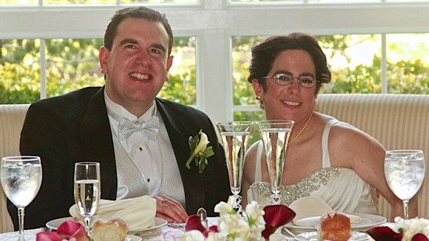 Newlyweds with mental disabilities fight for right to live together