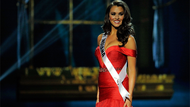 Miss Indiana: ‘I’m glad I look womanly’