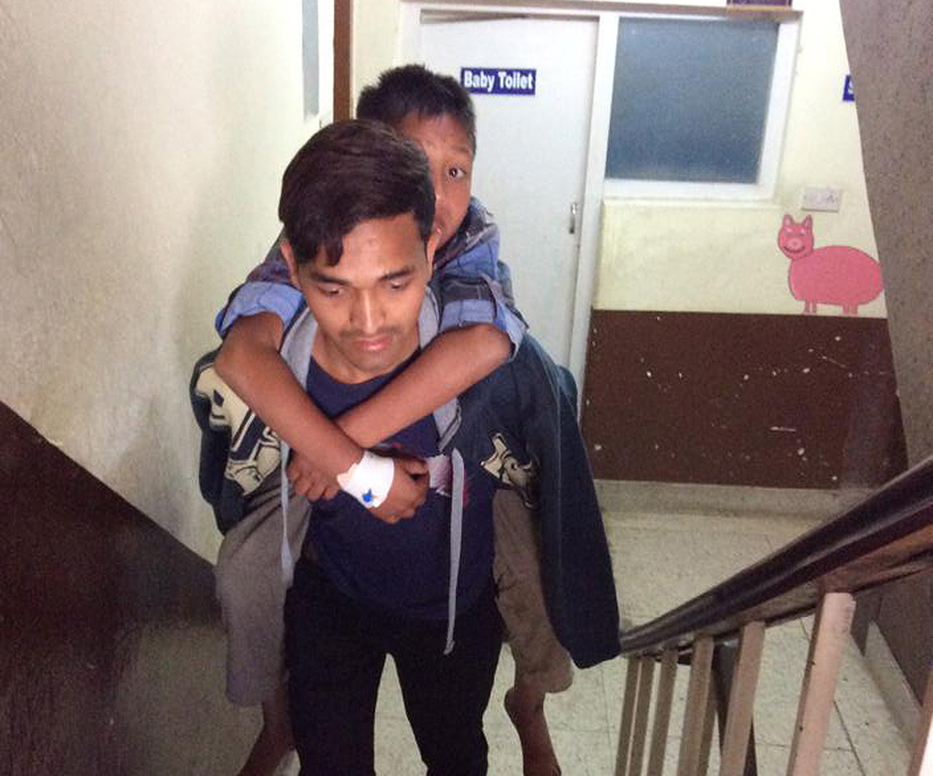 Teen saves 55 orphans in Nepal