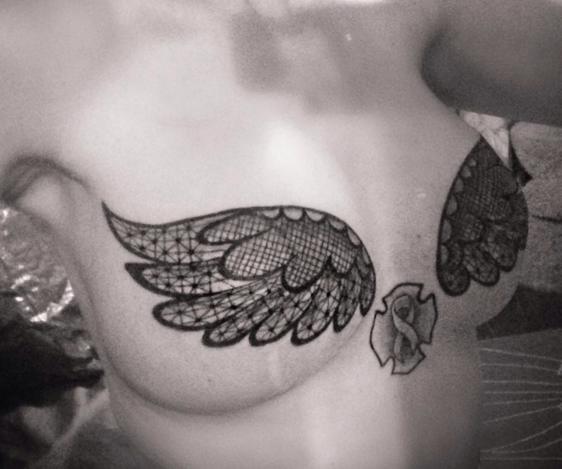 Meet the women turning their mastectomy scars into pieces of art
