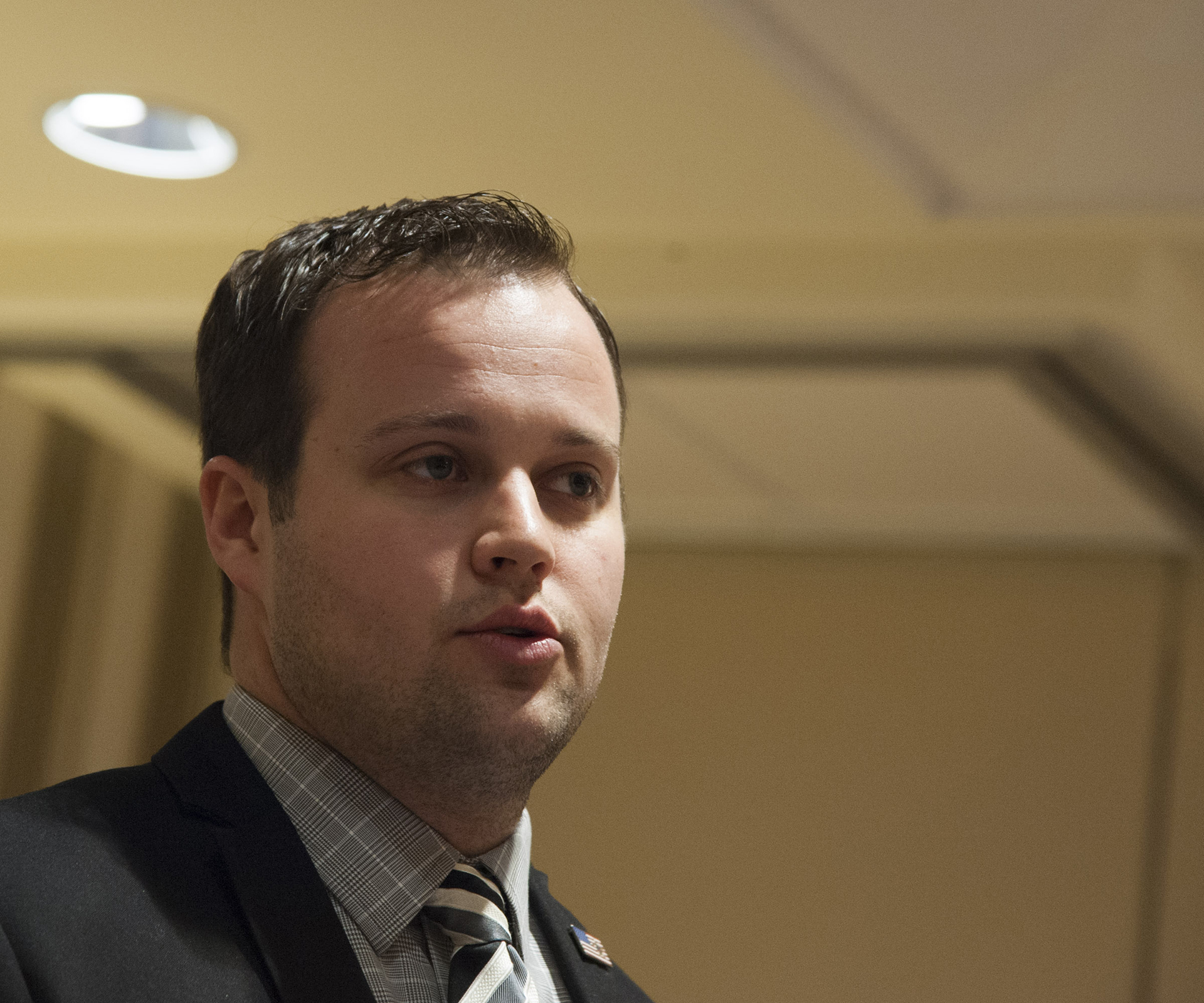 Josh Duggar admits to cheating on his wife and pornography addiction