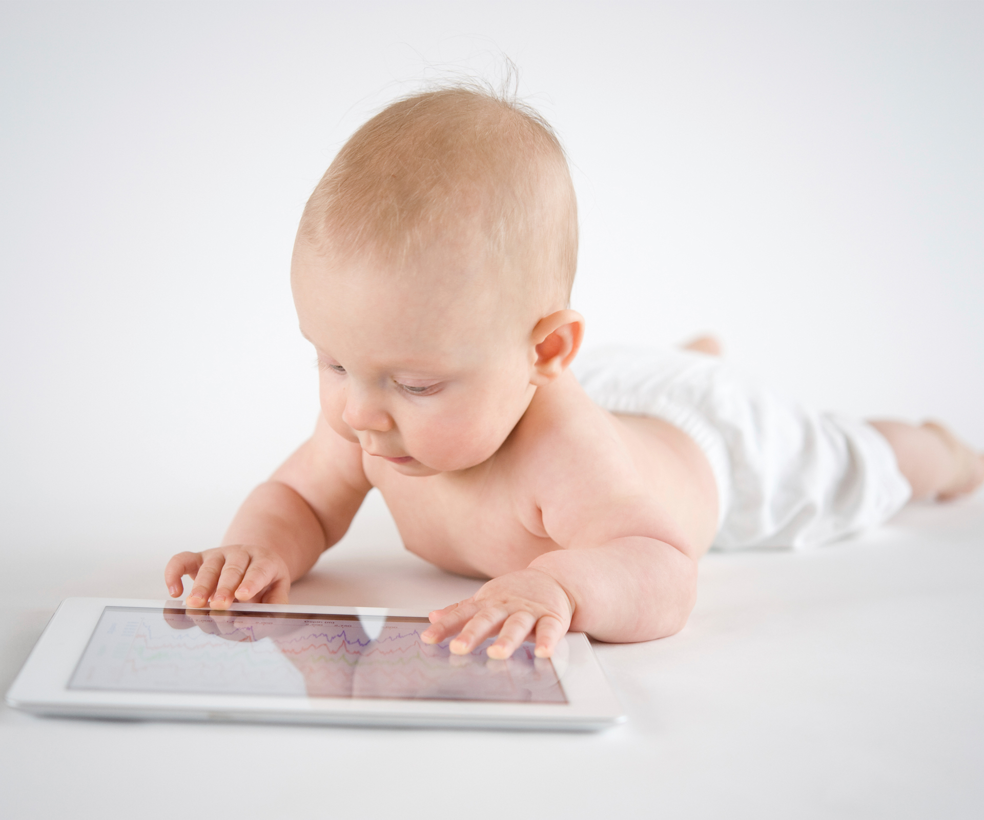 Give babies iPads at birth, scientists say