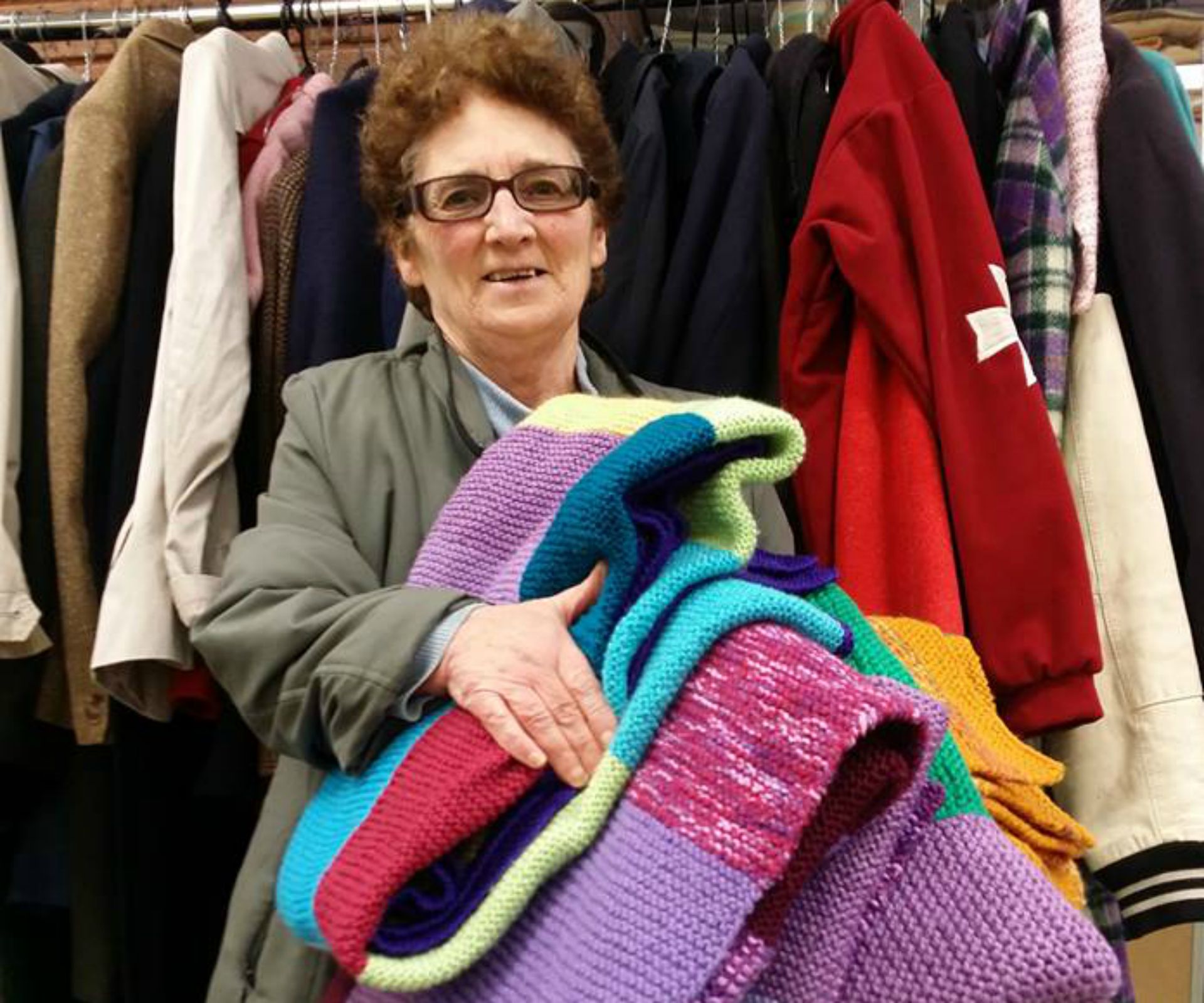 Meet Kerry, the woman who knits to keep asylum seekers warm