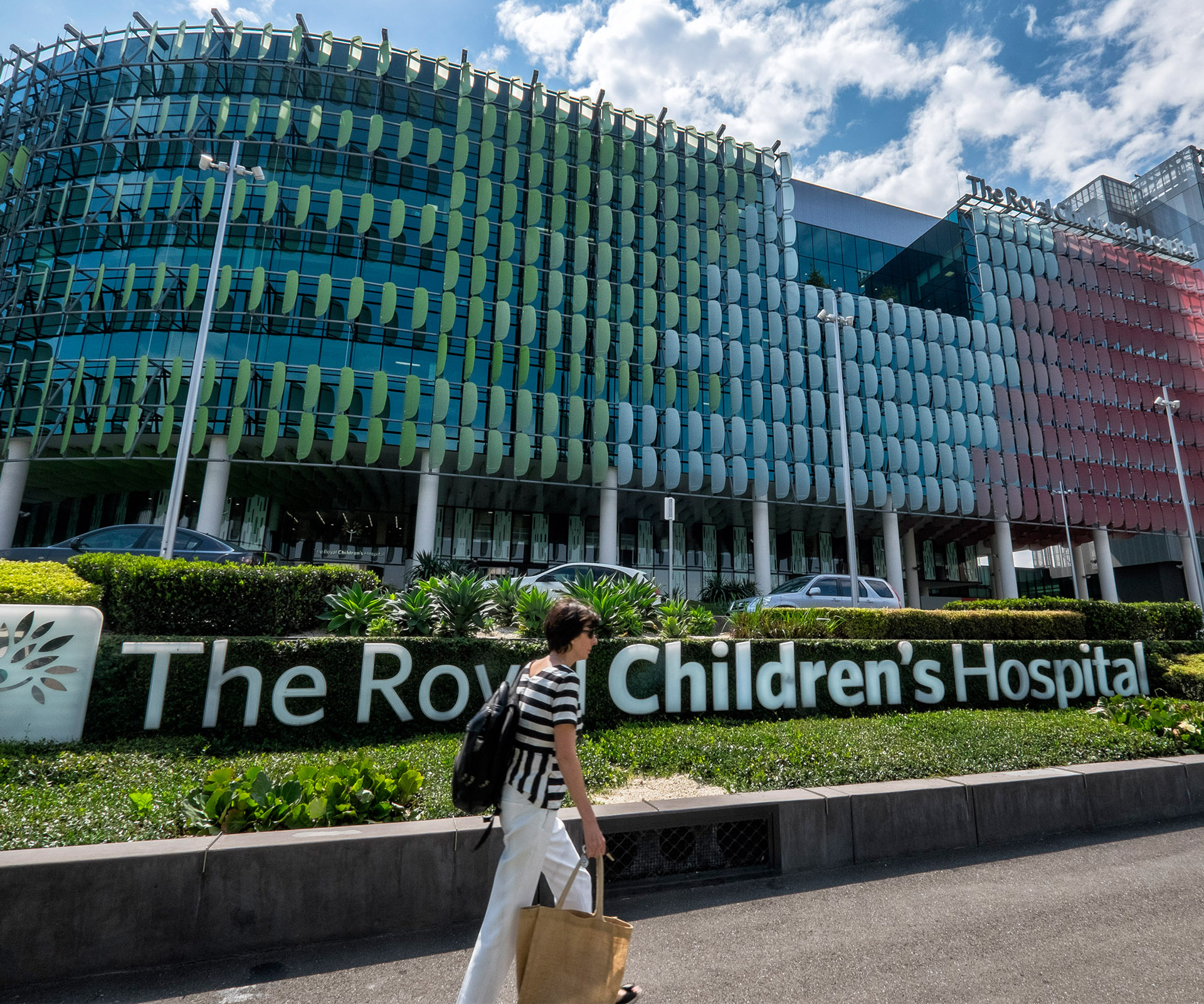 Royal Children’s Hospital refusing to discharge children back into detention