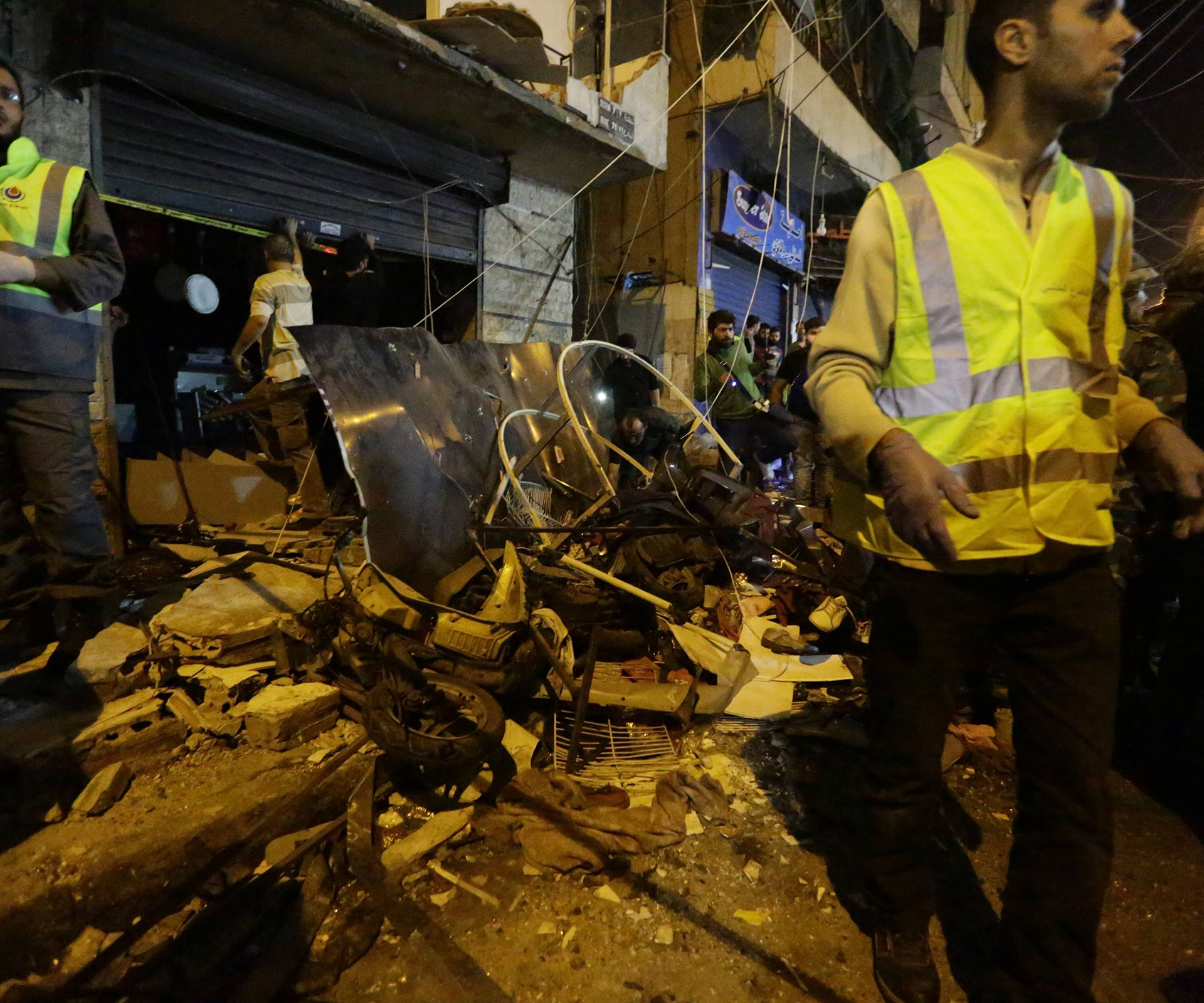 37 killed, 181 injured in twin suicide bombings in Lebanon
