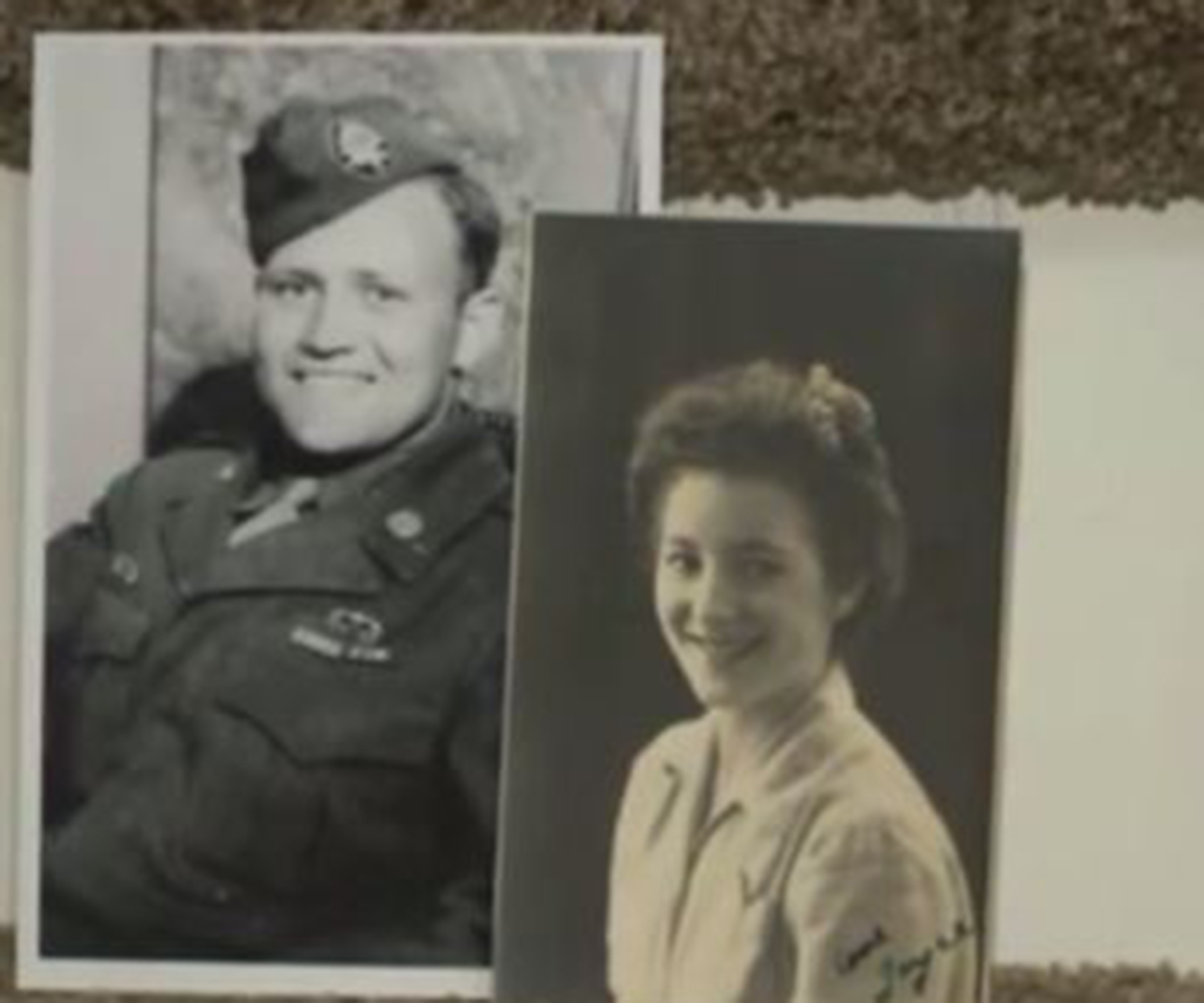 93-year-old soldier reunited with his first love after 70 years apart
