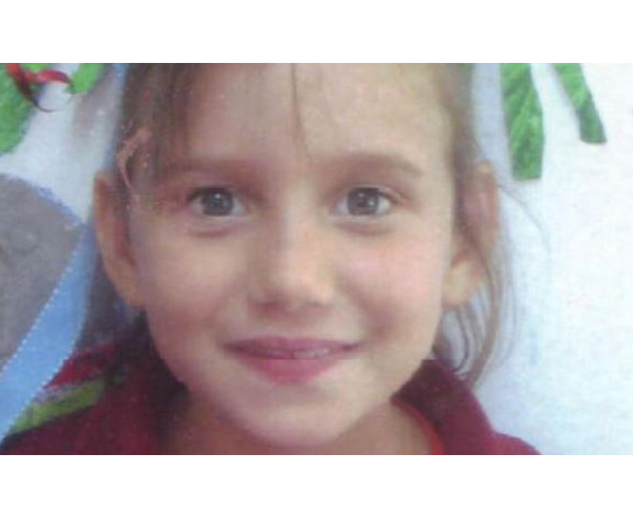 Police appeal for help to find missing girl on Sunshine Coast