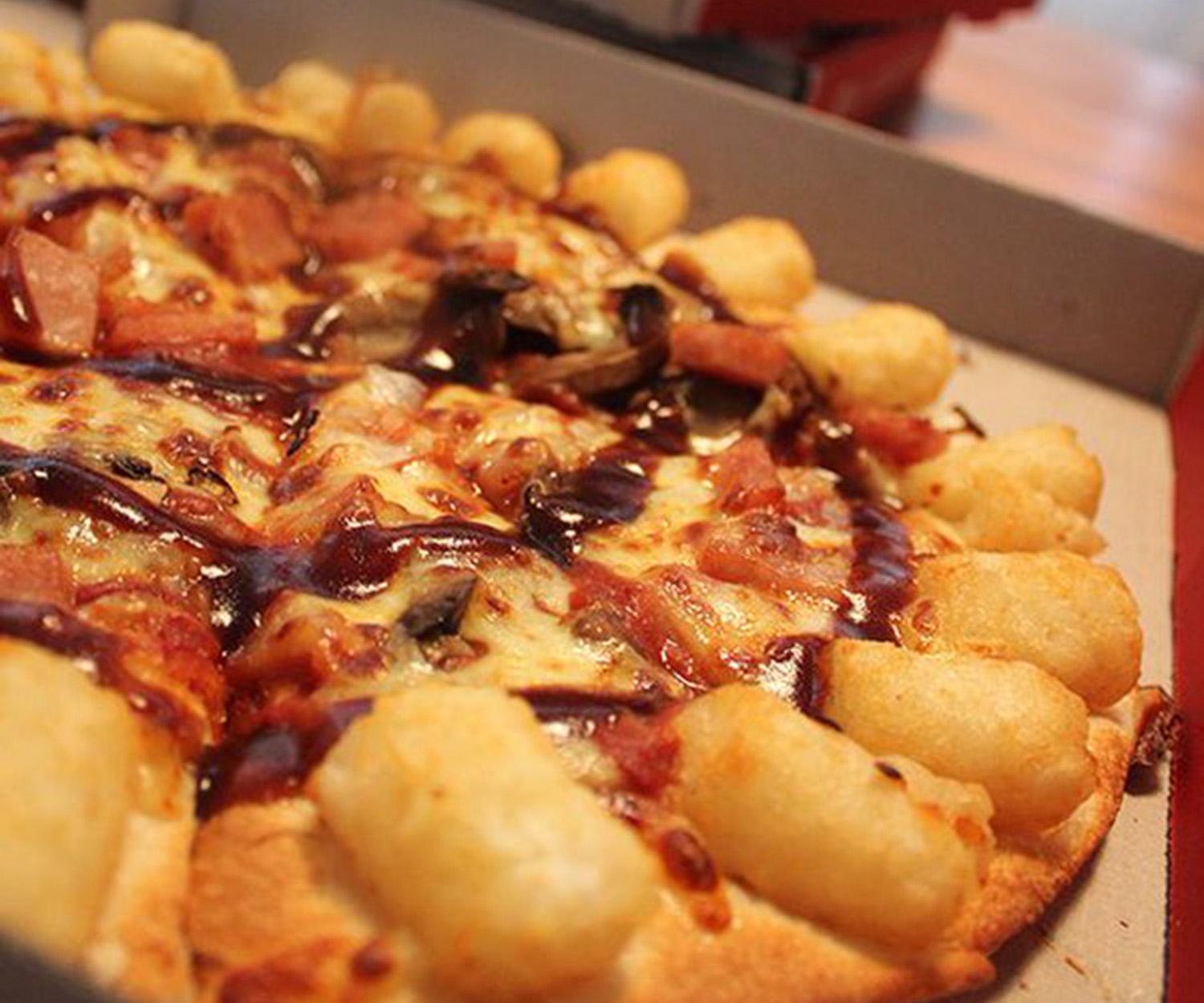 Pizza Hut launches hash brown crust