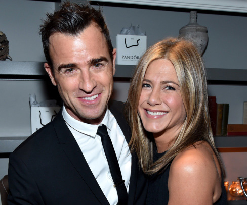 Jen Aniston dishes on ‘fun’ marriage to Justin Theroux