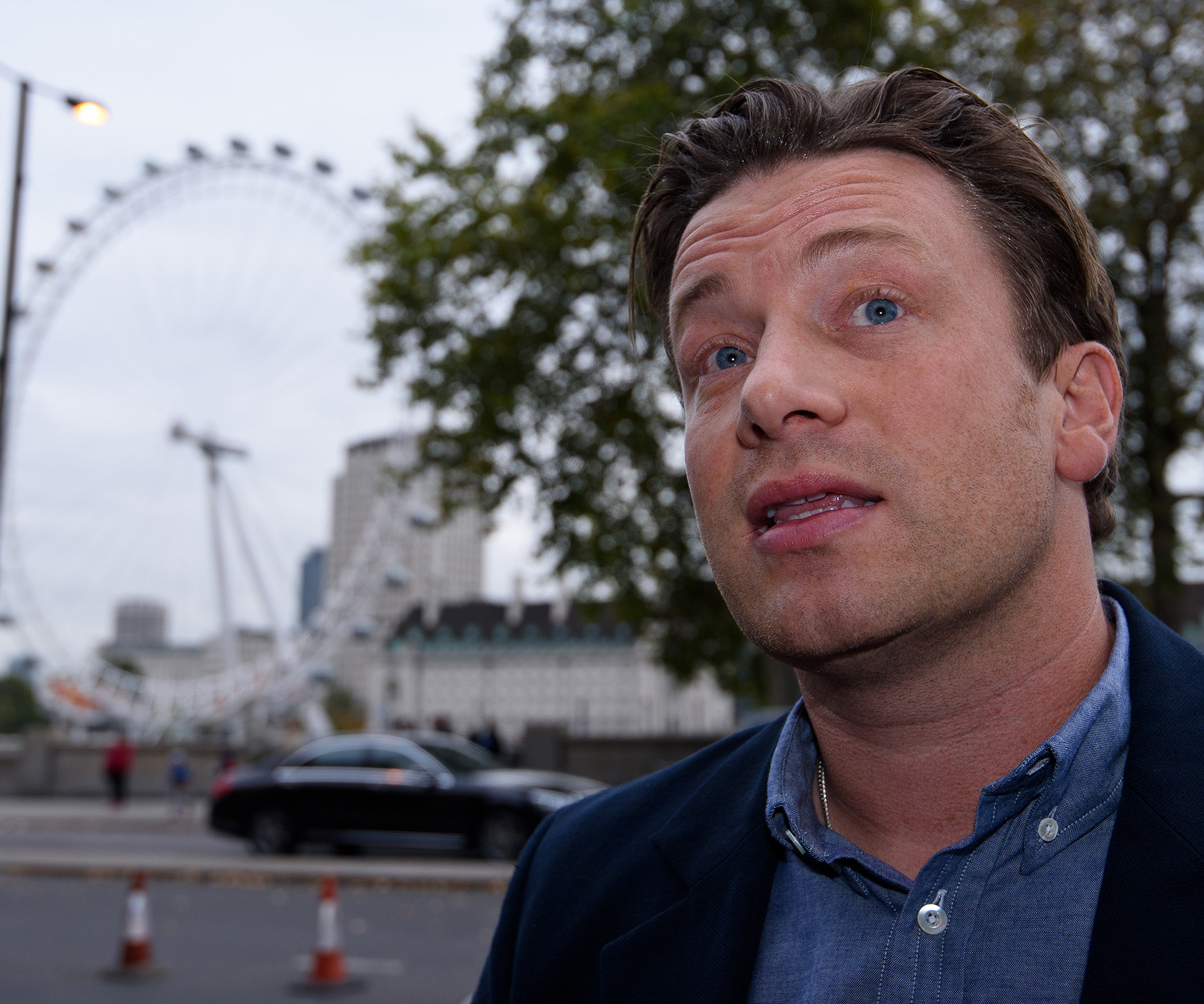 Jamie Oliver and health experts urge Australia to adopt sugar tax