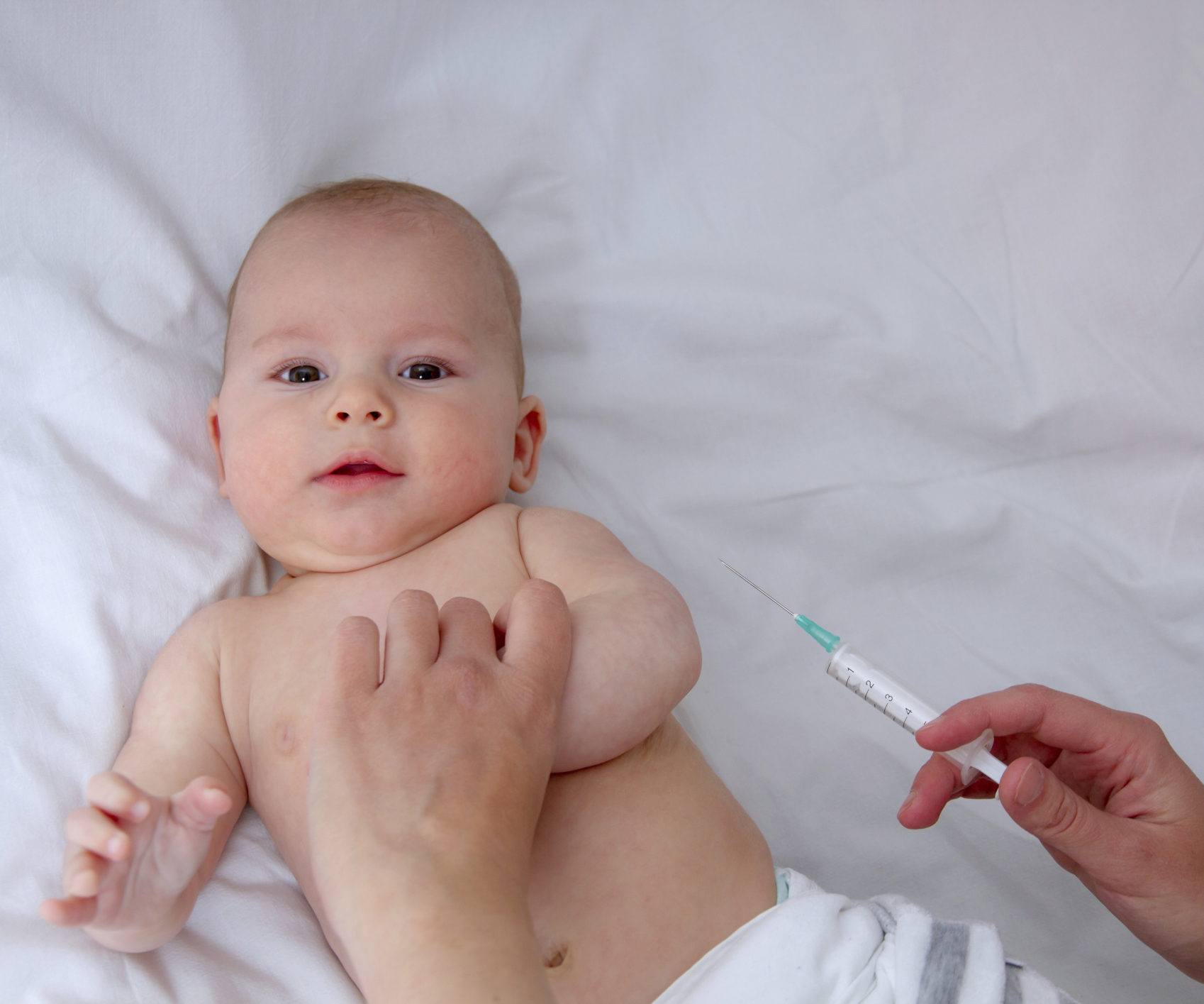 Anti-vax mum passed on whooping cough to her baby daughter