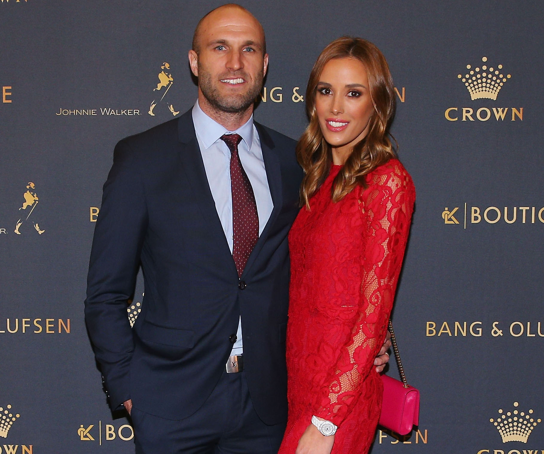 Rebecca and Chris Judd expecting twins