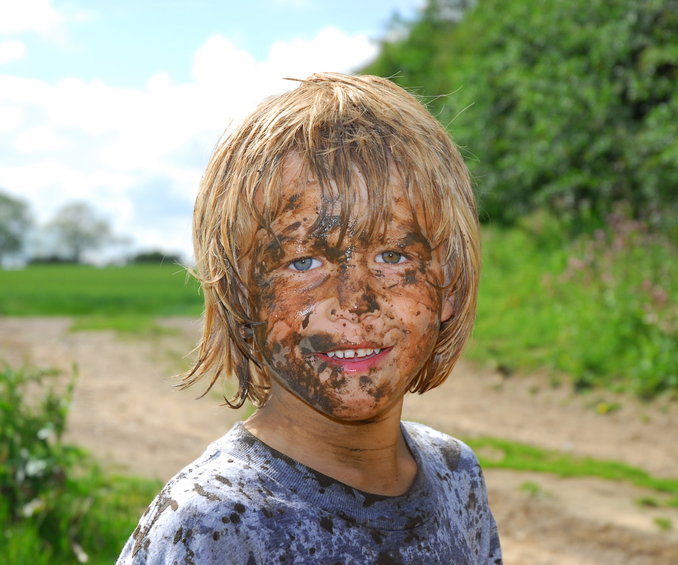 why you should let your kids play in dirt