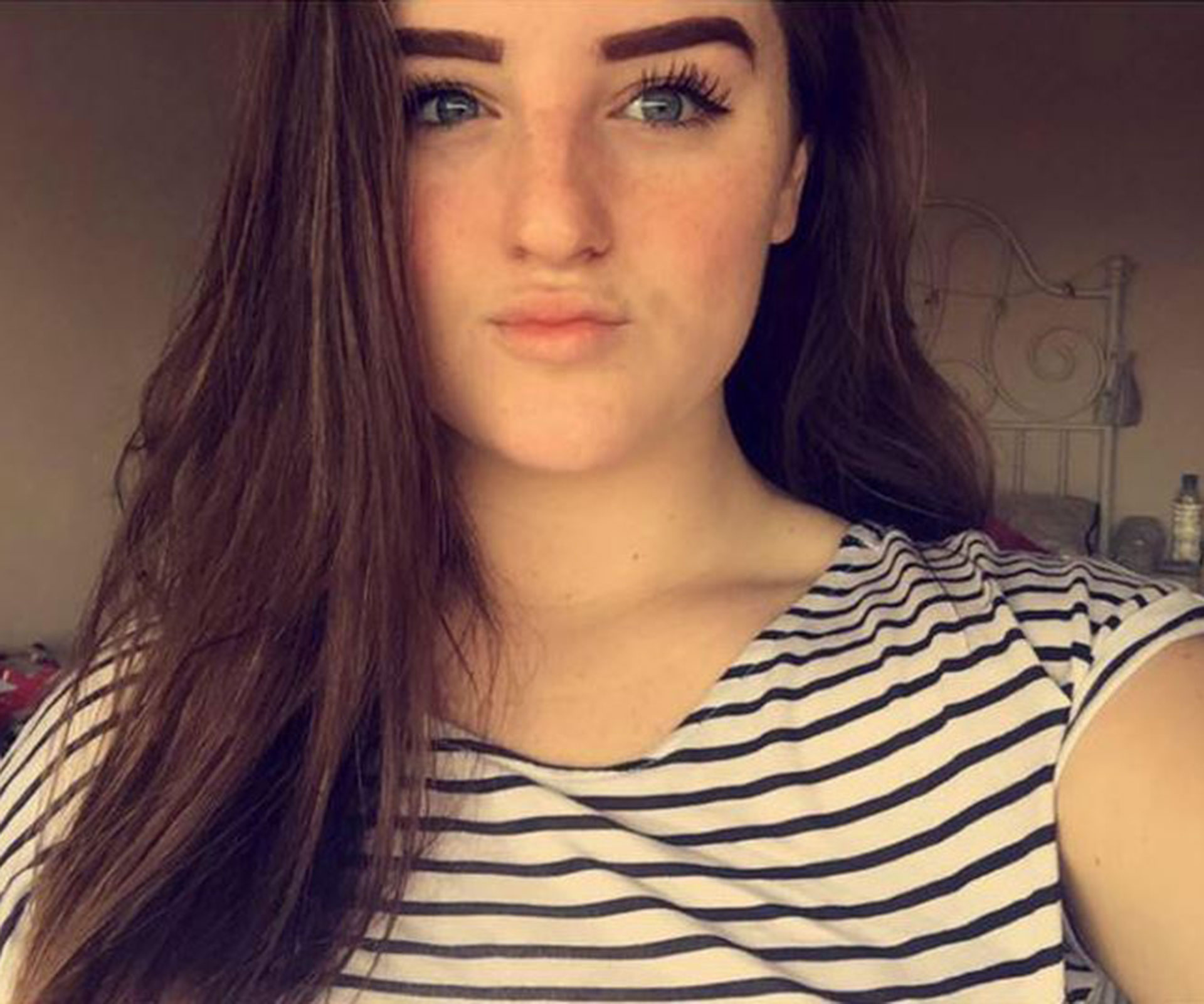 Schoolgirl commits suicide over Instagram selfie