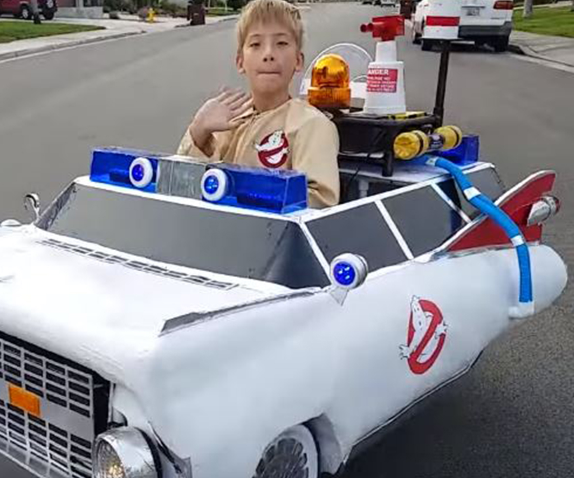Dad transforms disabled son’s wheelchair into Ghostbusters car, hearts melt across the world