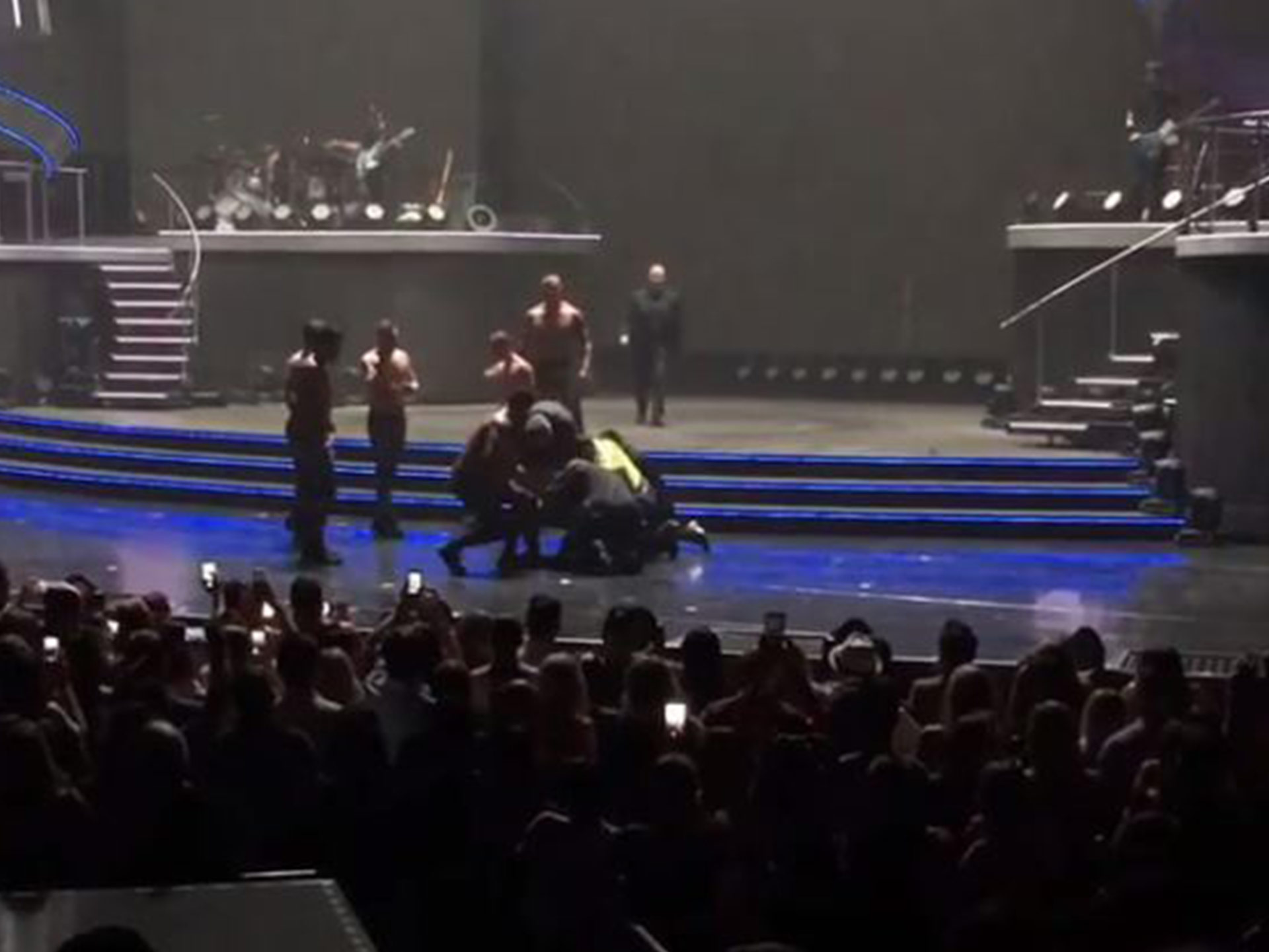 Britney Spears shaken after man rushes stage during Las Vegas concert
