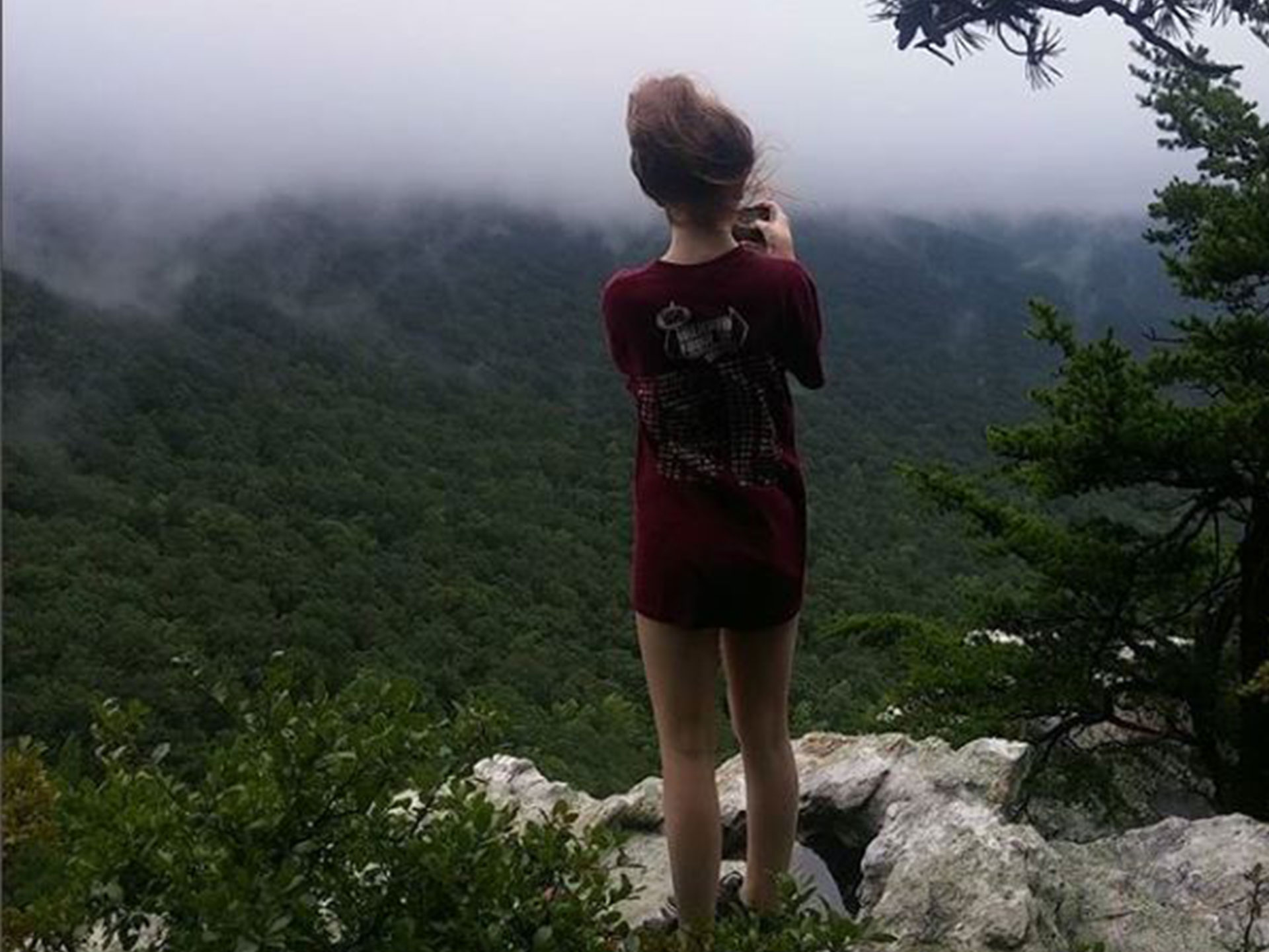 Man posts chilling photos of ex-girlfriend just hours after pushing her off a cliff