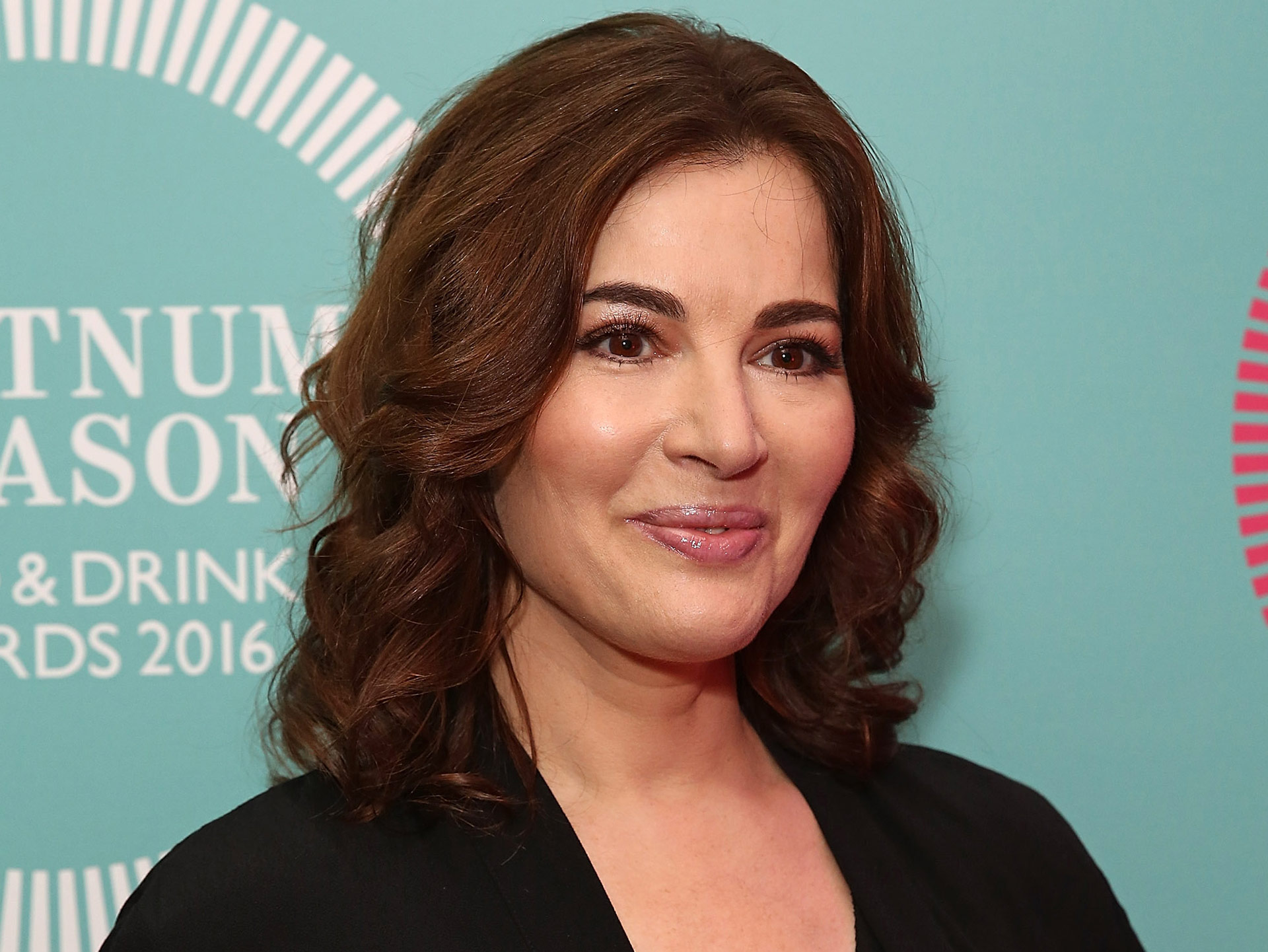 WATCH: These hilarious Nigella Lawson bloopers are everything you need to see today