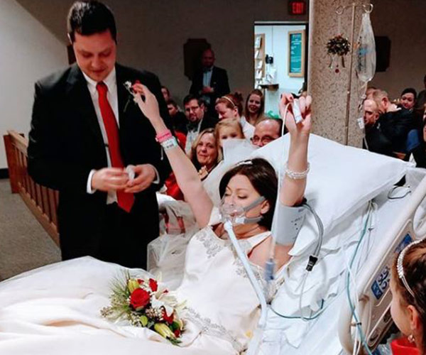 Woman dies of breast cancer hours after hospital wedding