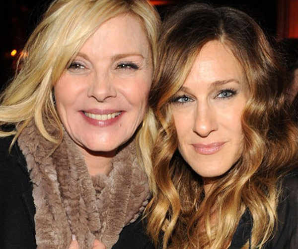 What feud? SJP sends ‘SATC’ Co-Star Kim Cattrall “love and condolences” after her brother’s death