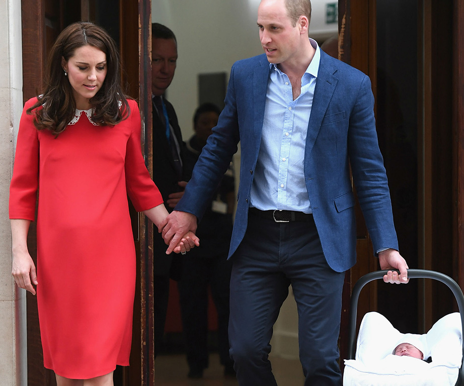 Royal baby: Duchess Kate greeting her public five hours after giving birth is beyond impressive