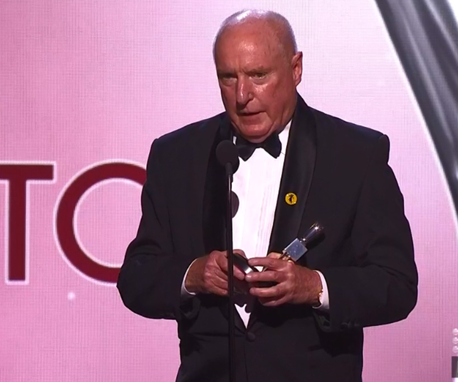 Logies 2018: Ray Meagher dedicates his win to his late Home and Away co-star, Cornelia Frances