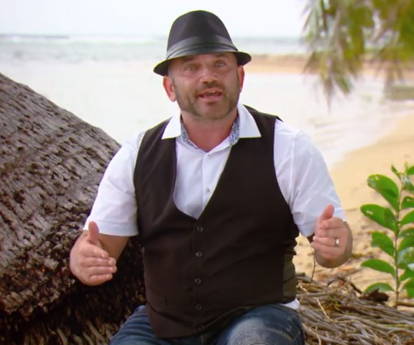 Australian Survivor fans are losing it over Russell’s bizarre wardrobe choice