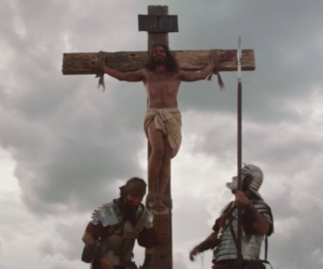 Controversial ad depicts Jesus Christ on the cross to encourage us to donate our organs when we die