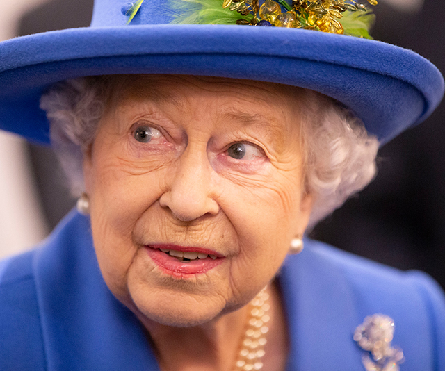 Queen Elizabeth II unveils brand-new portrait and it’s literally breathtaking