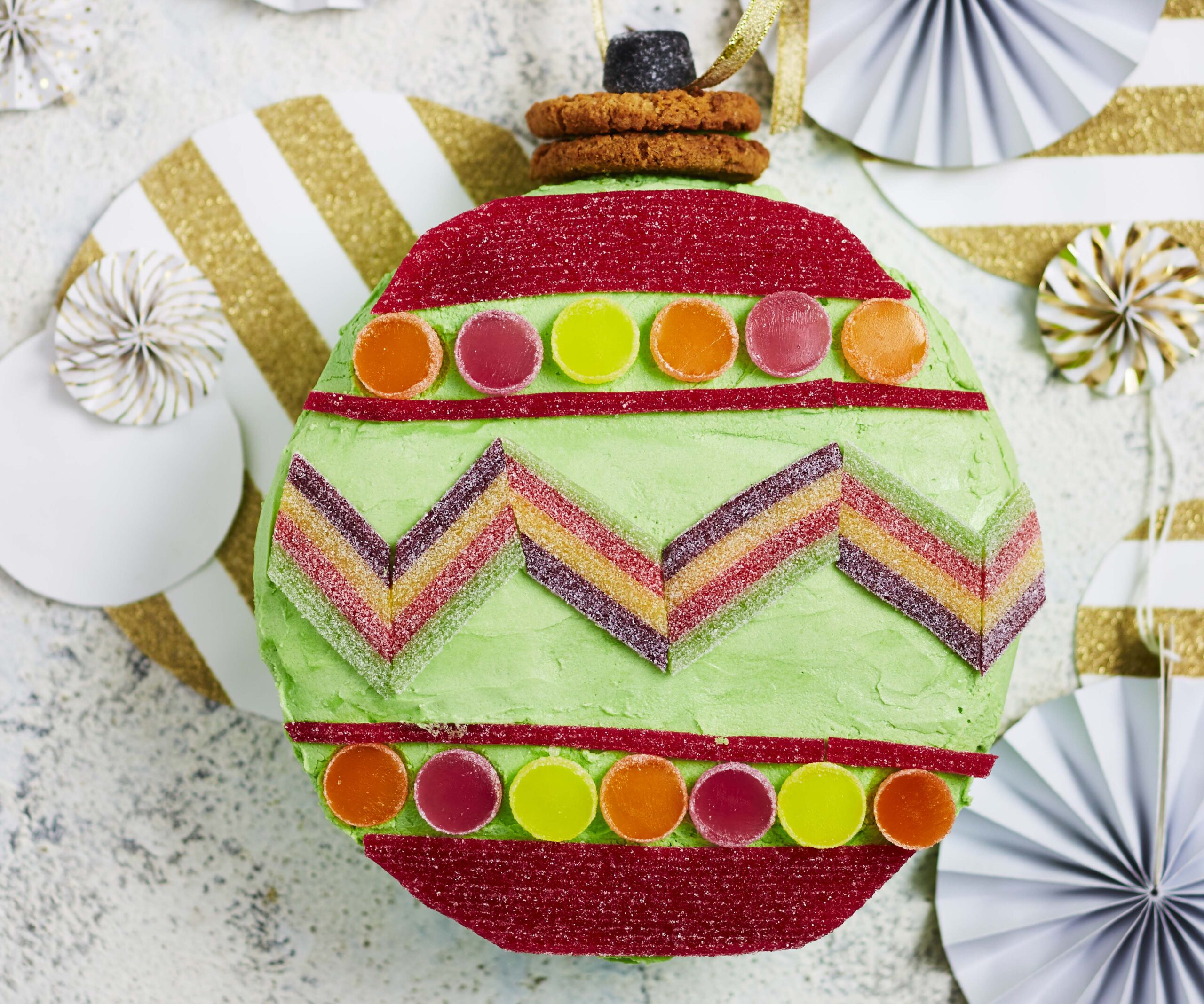 3 ways to use a store-bought mud cake this Christmas