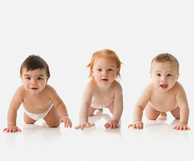 The ideal baby crawling age, according to an expert