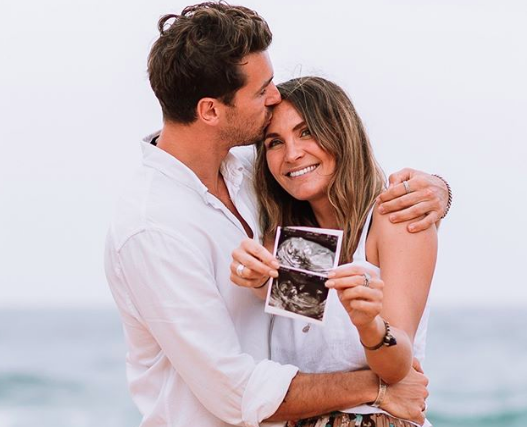 Bachelor couple Matty J and Laura Byrne announce pregnancy