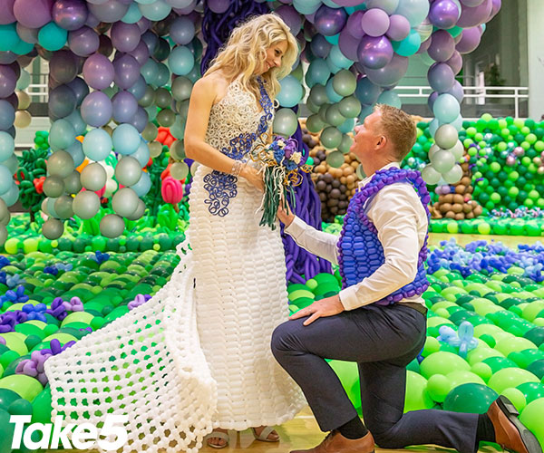 Real life: My entire wedding was made out of balloons!