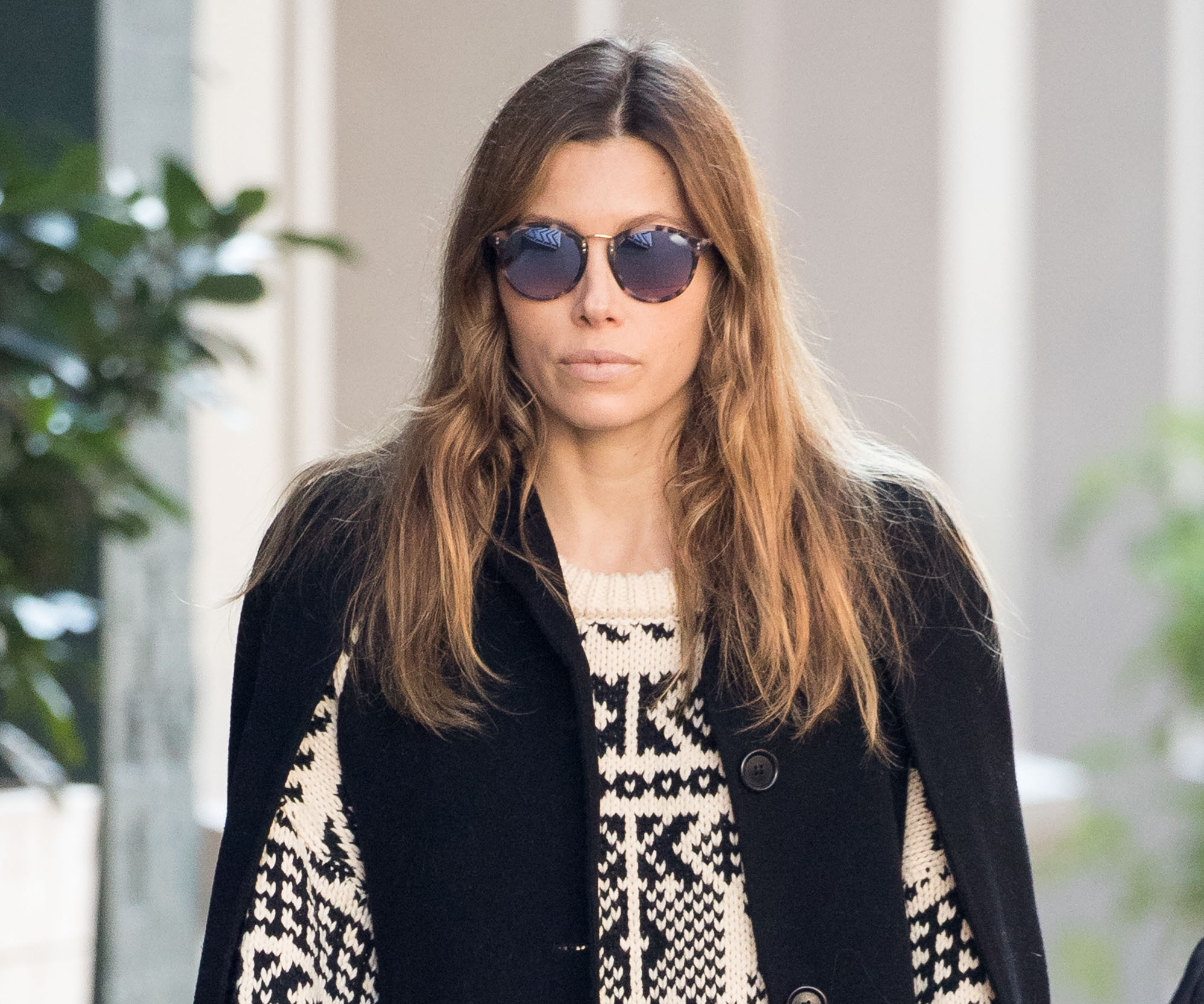 Jessica Biel tries to backtrack on the whole anti-vaxxer thing and it’s NOT great at all