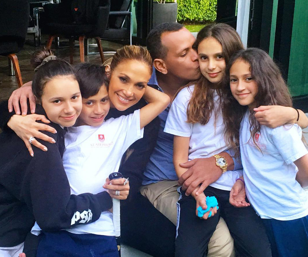These amazing celebrity blended families prove it really is possible for everyone to get along