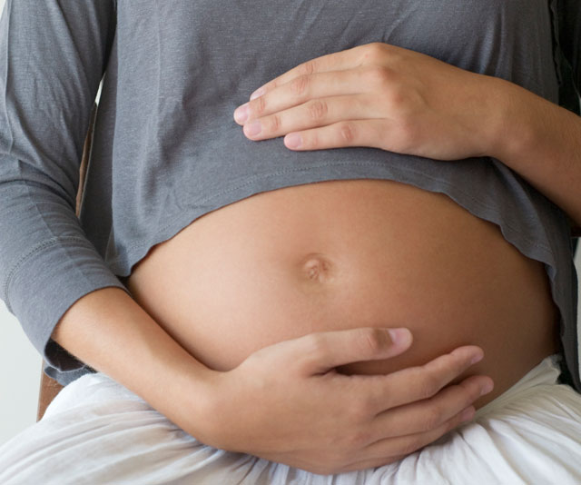 32 weeks pregnant: Can THIS massage make labour easier?