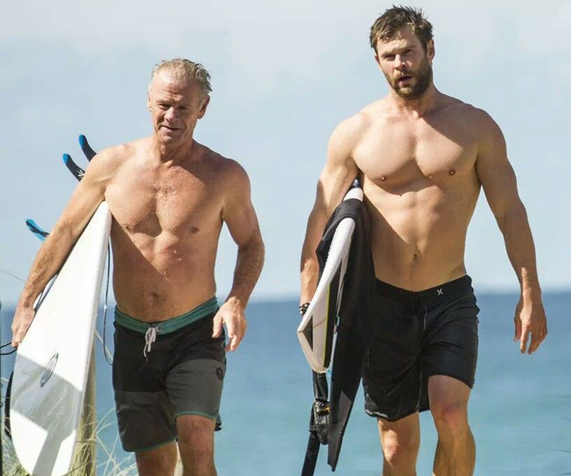 Um, so Chris and Liam Hemsworth’s dad is actually super hot
