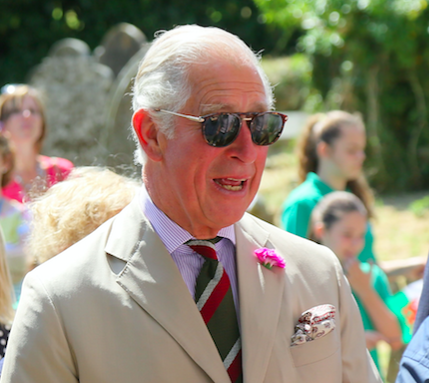 Prince Charles helps to create a fashion line made with garden weeds – yes you read that correctly