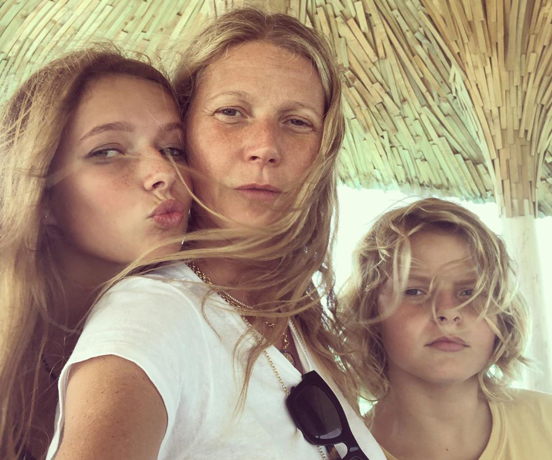 Gwyneth Paltrow’s gorgeous kids Apple and Moses look just like her!