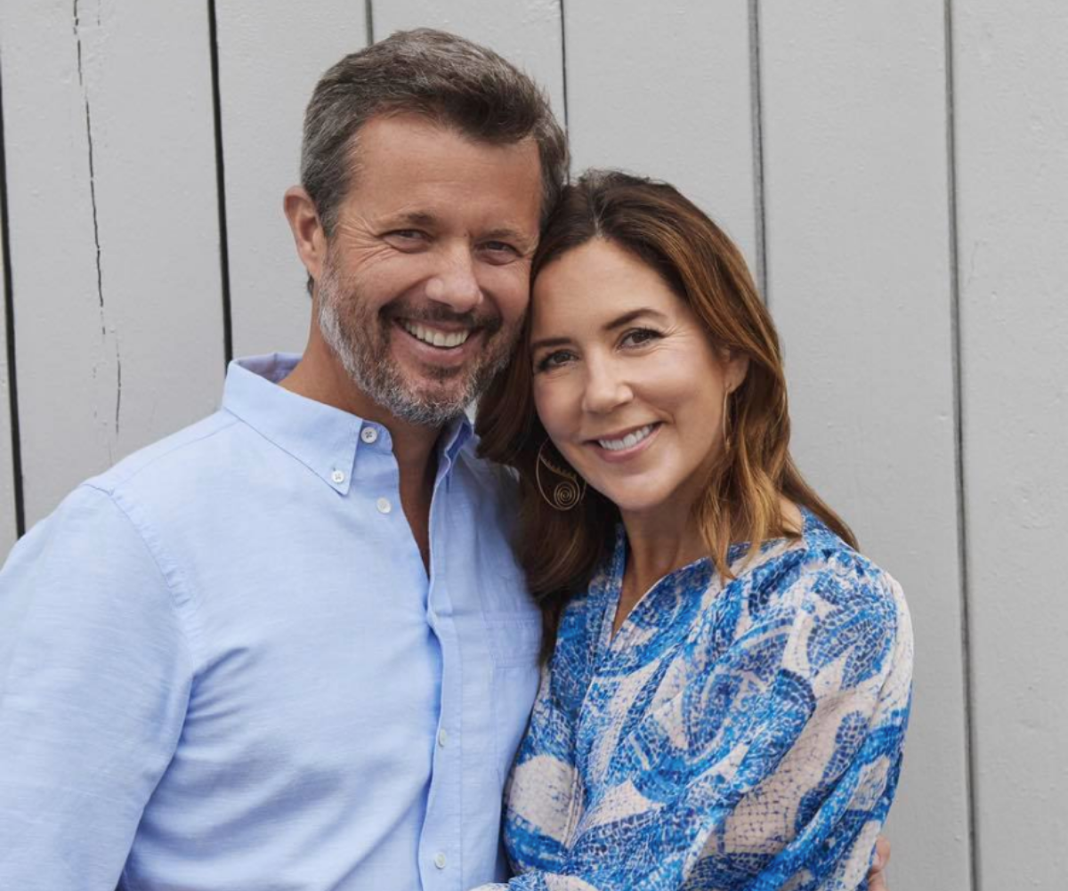 Crown Prince Frederick and Crown Princess Mary are the picture of romance in rare new family photos from their summer holiday