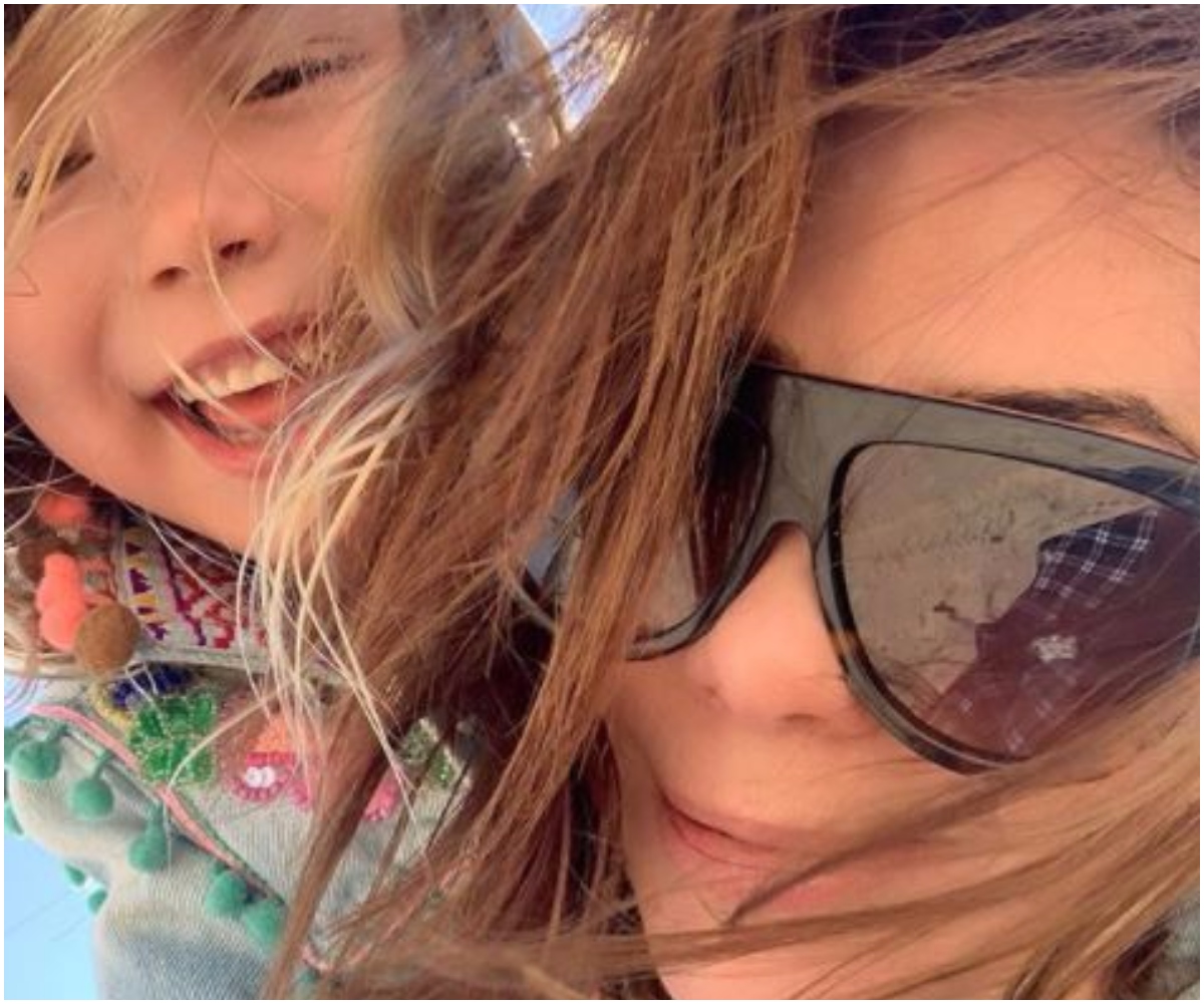 Kate Ritchie documents special beach day out with her six-year-old daughter Mae in rare new photo