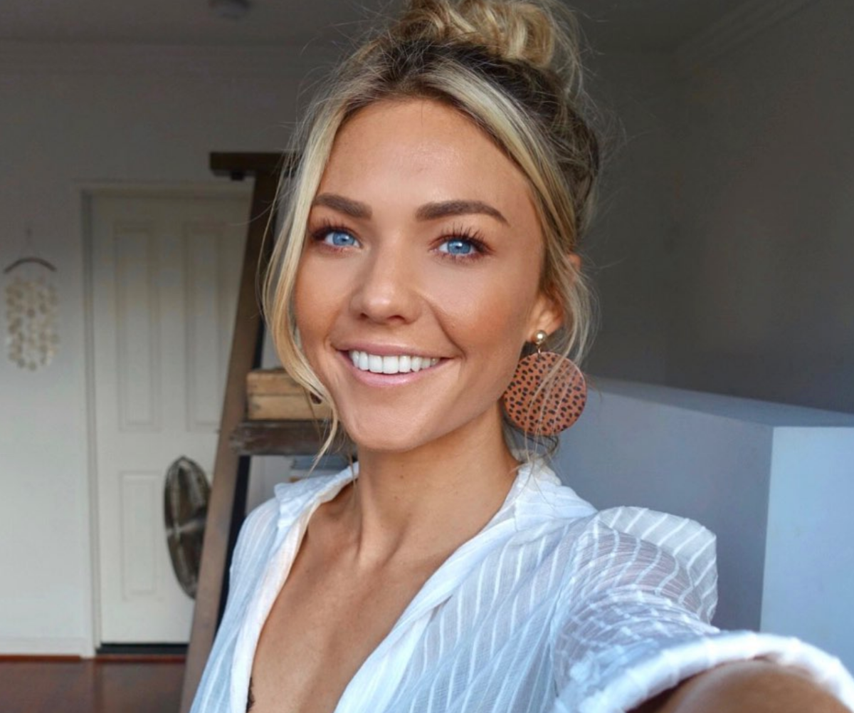 Sam Frost revives her isolation diary as she locks down following Home And Away filming in coronavirus hot spot Palm Beach