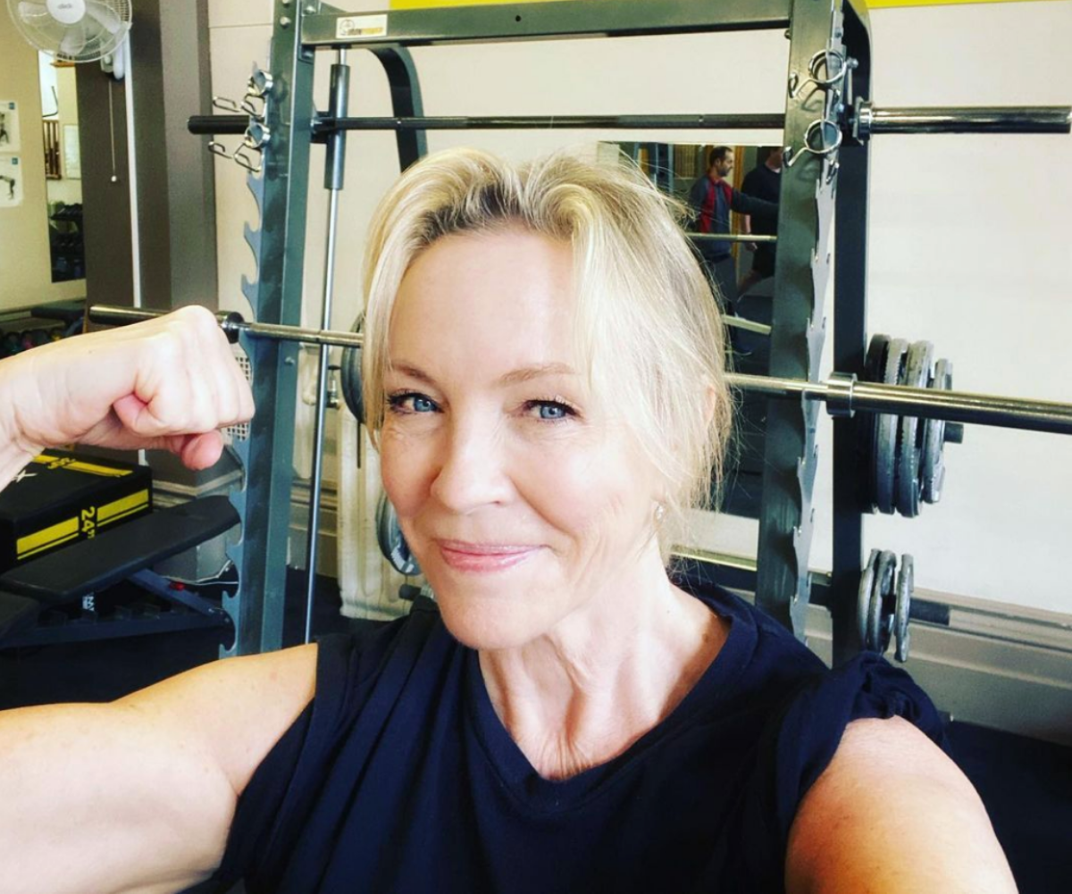 Rebecca Gibney shows off her dramatic body transformation in incredible before-and-after photos