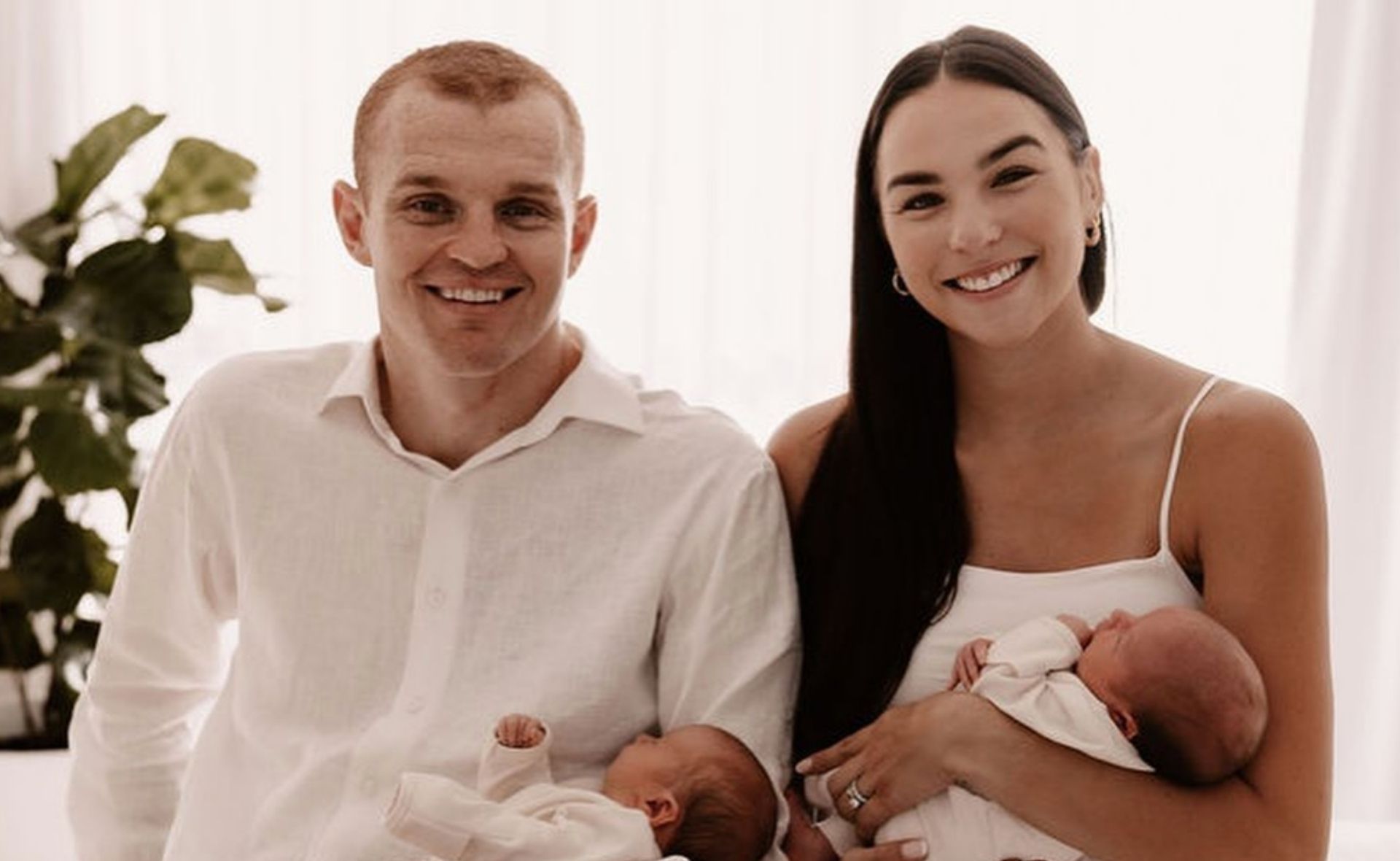 Alex McKinnon’s wife Teigan just gave the most hilarious update on their twin girls that will have mums everywhere nodding in agreement