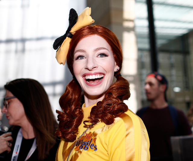 Yellow Wiggle Emma Watkins shows off a dramatic blonde look as the iconic Iris Apfel