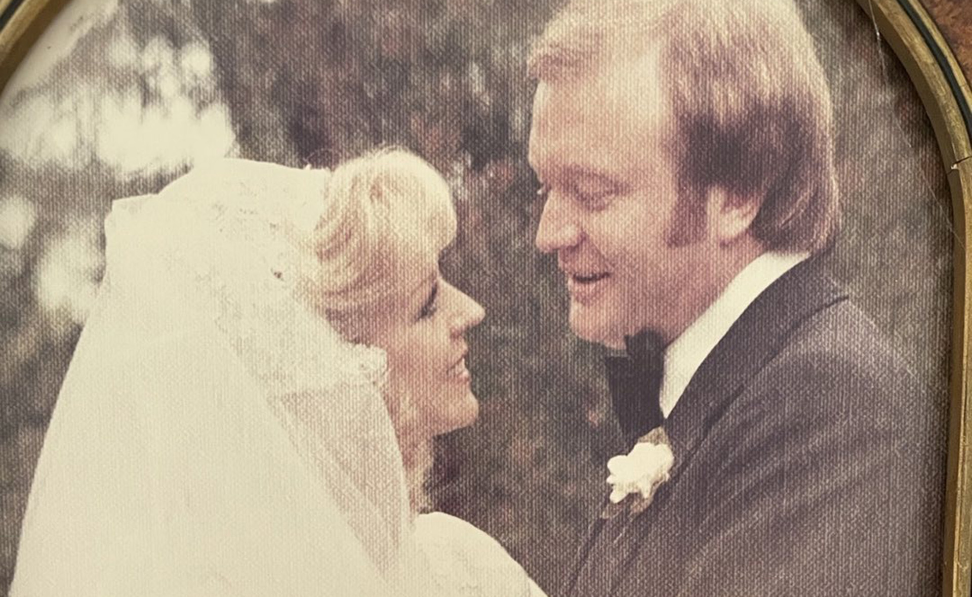 “My heart is broken”: Patti Newton breaks her social media silence with a devastating tribute to Bert Newton almost one month after his death
