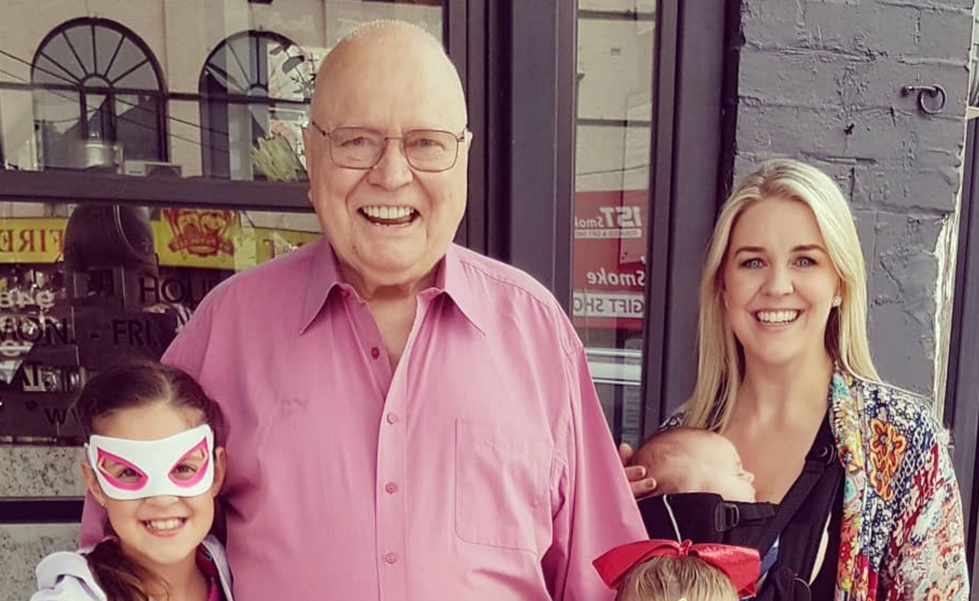 Lauren Newton pens a touching ode dedicated to her father, Bert, in honour of his big heart